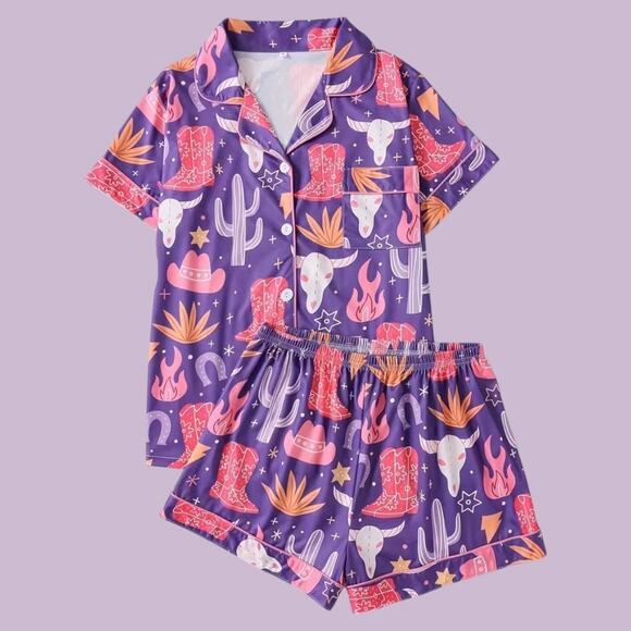 Western Print Pajama Set Purple Cowboy Boots Cactus Skulls Women’s Shorts M NWT - Picture 1 of 11
